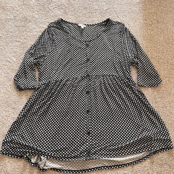 Black and White Flowy Stretchy Mini Dress Top Size 2X - Picture 3 of 6